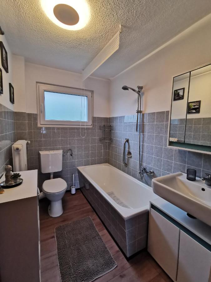3 Zimmer-Apartment Mit Terrasse Ґернсбах Екстер'єр фото